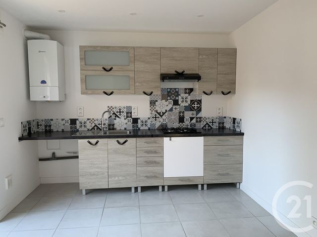 Appartement F3 à vendre - 3 pièces - 61.18 m2 - CLERMONT L HERAULT - 34 - LANGUEDOC-ROUSSILLON - Century 21 Terrasses Et Vallées