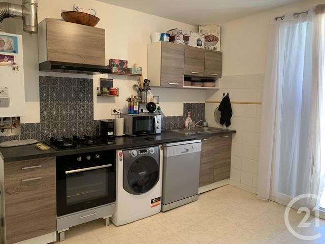 Appartement F3 à vendre - 3 pièces - 67.0 m2 - CLERMONT L HERAULT - 34 - LANGUEDOC-ROUSSILLON - Century 21 Terrasses Et Vallées