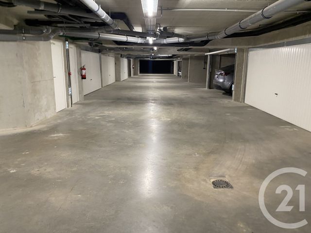 Appartement T3 à vendre - 3 pièces - 70.1 m2 - CLERMONT L HERAULT - 34 - LANGUEDOC-ROUSSILLON - Century 21 Terrasses Et Vallées