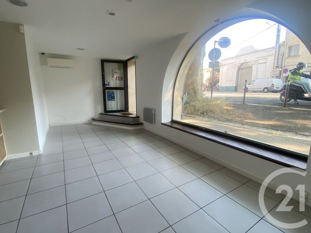 Appartement Local à louer CLERMONT L HERAULT