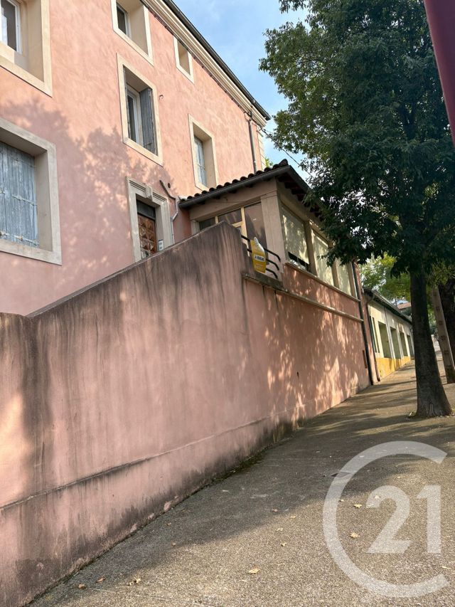 Appartement T3 à vendre - 3 pièces - 100.5 m2 - CLERMONT L HERAULT - 34 - LANGUEDOC-ROUSSILLON - Century 21 Terrasses Et Vallées