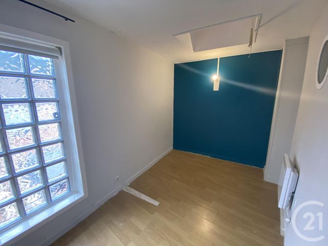 Appartement F2 à louer - 2 pièces - 75.0 m2 - CLERMONT L HERAULT - 34 - LANGUEDOC-ROUSSILLON - Century 21 Terrasses Et Vallées