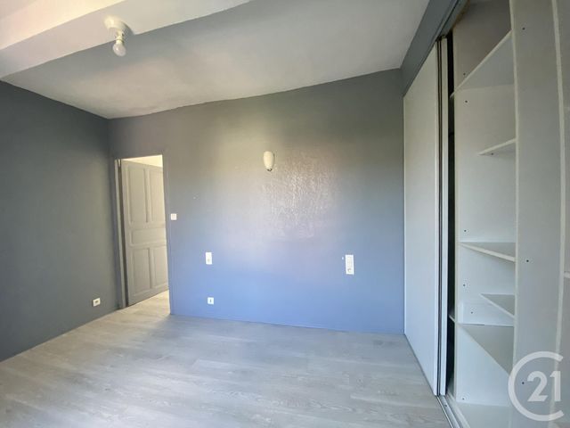 Appartement F4 à vendre - 4 pièces - 75.6 m2 - BEDARIEUX - 34 - LANGUEDOC-ROUSSILLON - Century 21 Terrasses Et Vallées