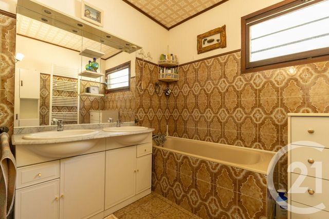 maison à vendre - 6 pièces - 122.7 m2 - NEBIAN - 34 - LANGUEDOC-ROUSSILLON - Century 21 Terrasses Et Vallées