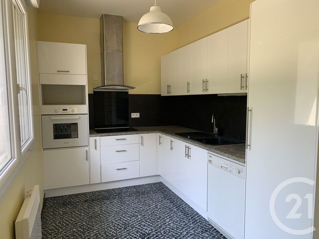 maison à vendre - 8 pièces - 217.41 m2 - CLERMONT L HERAULT - 34 - LANGUEDOC-ROUSSILLON - Century 21 Terrasses Et Vallées