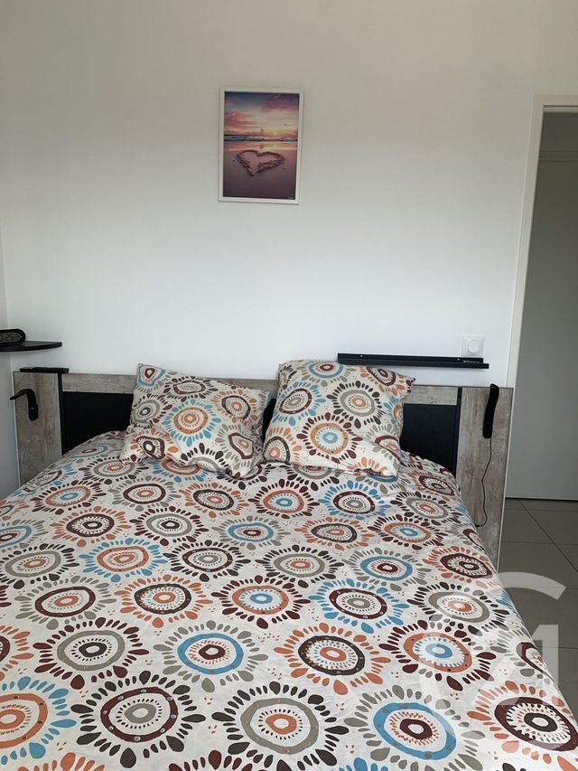 Appartement F3 à louer - 3 pièces - 65.0 m2 - PERET - 34 - LANGUEDOC-ROUSSILLON - Century 21 Terrasses Et Vallées