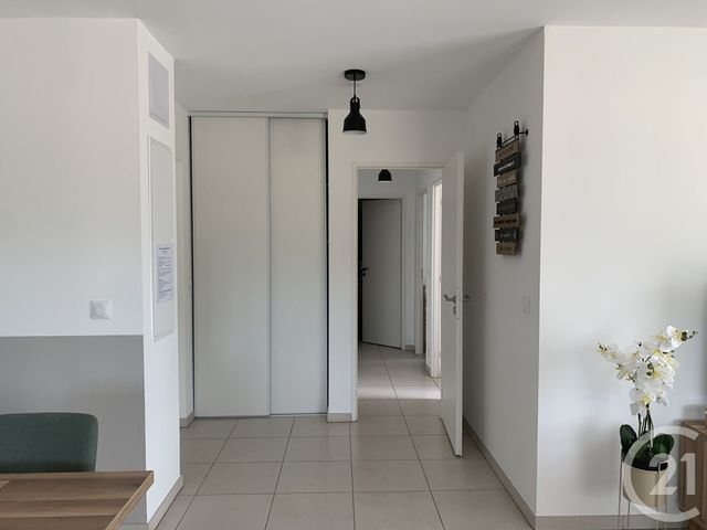 Appartement F3 à louer - 3 pièces - 65.0 m2 - PERET - 34 - LANGUEDOC-ROUSSILLON - Century 21 Terrasses Et Vallées