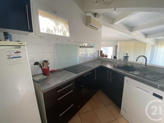 Appartement T2 à louer - 2 pièces - 54.91 m2 - CLERMONT L HERAULT - 34 - LANGUEDOC-ROUSSILLON - Century 21 Terrasses Et Vallées