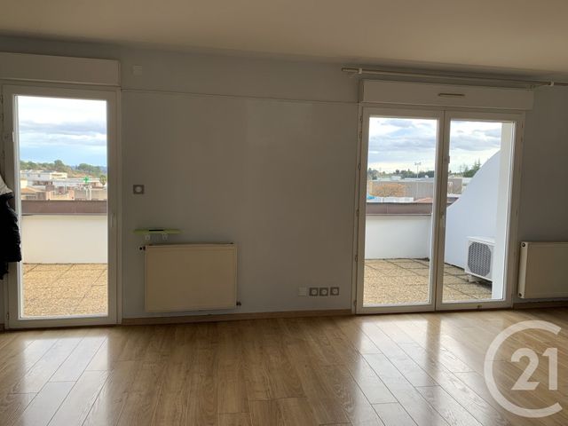Appartement F2 à vendre - 2 pièces - 52.45 m2 - CLERMONT L HERAULT - 34 - LANGUEDOC-ROUSSILLON - Century 21 Terrasses Et Vallées